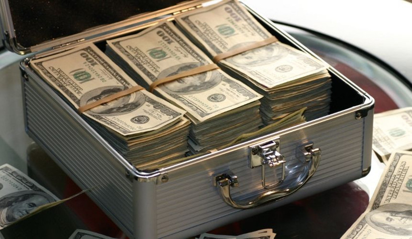 Piyango talihlileri kazandıkları para ile ne yaptı? İşte birbirinden ilginç hikayeleri! - Resim: 1