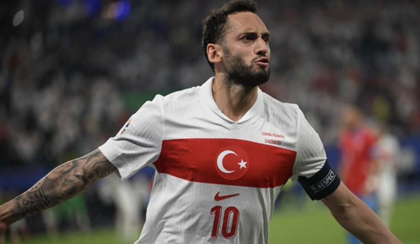 Galatasaray camiasına kötü haber! Hakan Çalhanoğlu imzayı atıyor... - Resim: 4