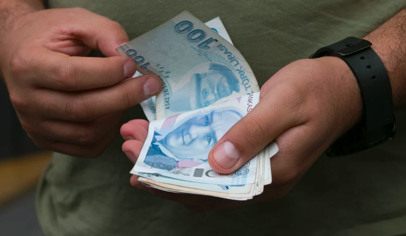 Binlerce kişi cevap arıyor! Prim borcu olan EYT'li nasıl emekli olacak? - Resim: 2