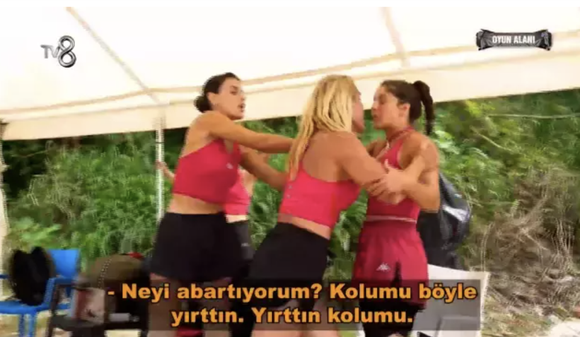 Survivor'da iki yarışmacı birbirine girdi! Hastaneye kaldırıldı... - Resim: 4
