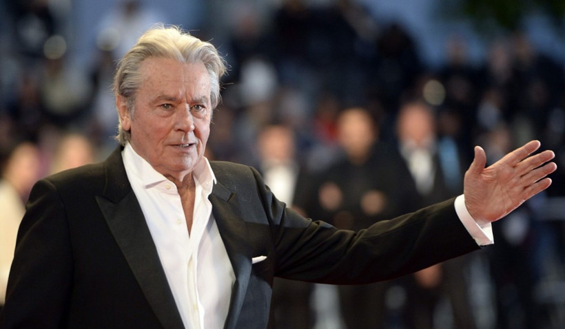  Alain Delon'un vasiyetine tepki yağdı - Resim: 1