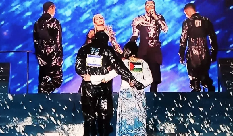 Ece Erken ve Bircan Bali'nin Madonna gafı sosyal medyanın diline düştü - Resim: 1