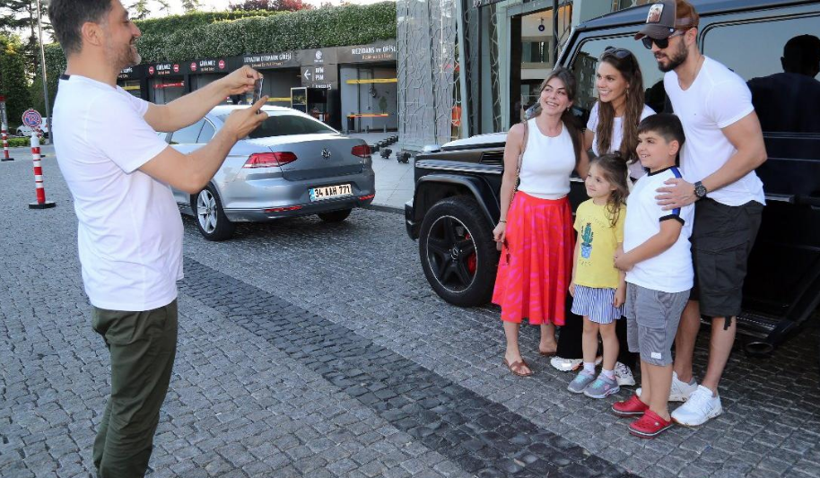Alişan valeden para üstü beklerken espriyi patlattı! Murat Boz'a olay gönderme - Resim: 3