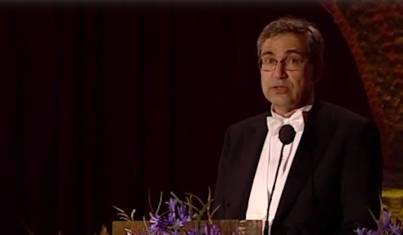 Orhan Pamuk 'Veba Geceleri' kitabında Atatürk'e hakaret mi etti? İşte ilk açıklama... - Resim: 1