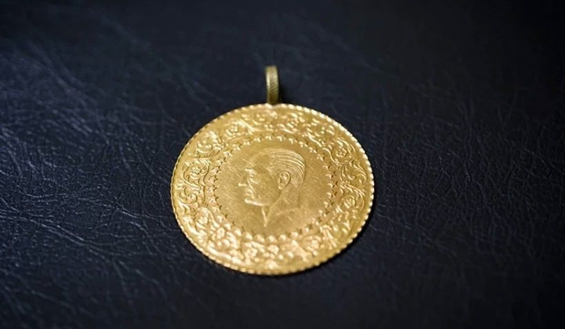 Altın haftaya düşüşle başladı! Kritik seviyeyi açıklayan uzman isim uyardı: Haber akışının kötü gitmesi... - Resim: 1