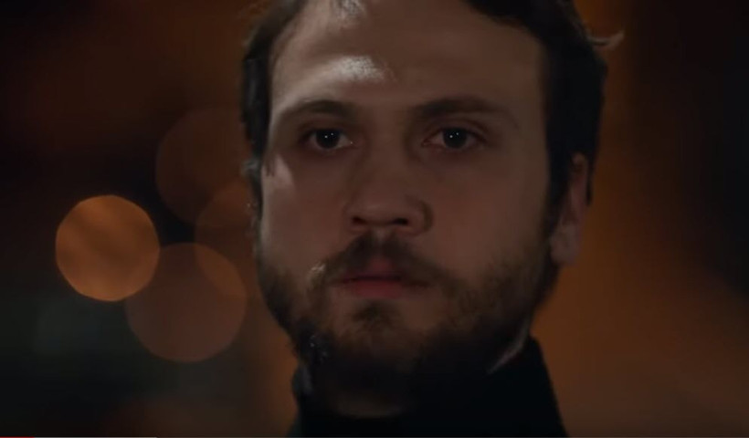 Çukur'un Yamaç'ı Aras Bulut İynemli diziye ara verdi Sebebi ise... - Resim: 3
