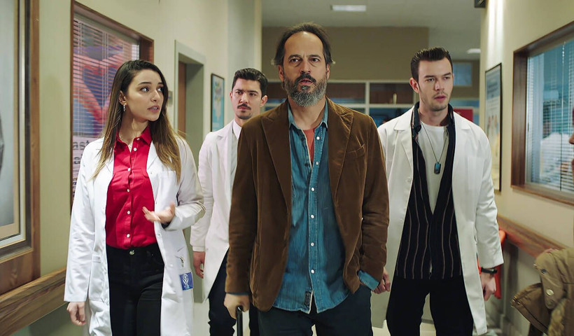 Kanal D Hekimoğlu dizisine Belçim Bilgin katıldı bakın hangi rolü oynayacak - Resim: 1