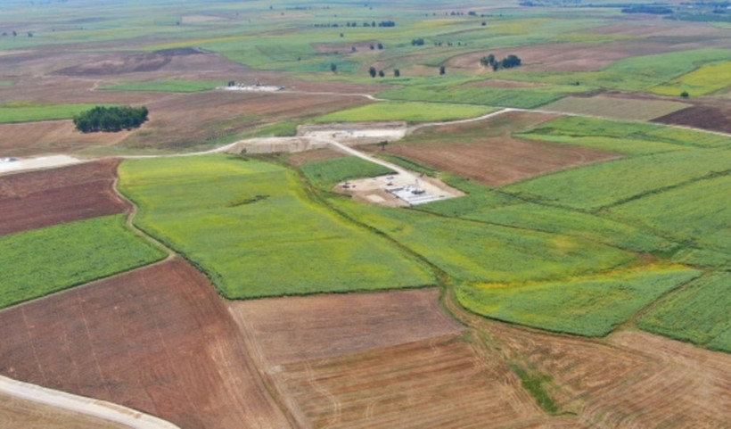 Adana'da kaliteli petrol bulundu üstelik yabancı şirketin 'petrol yok' dediği yerde çıktı - Resim: 1