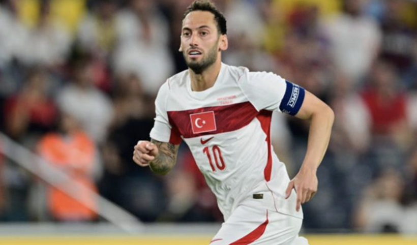 Hakan Çalhanoğlu'nun yeni takımı açıklandı! Taraftara şok - Resim: 1
