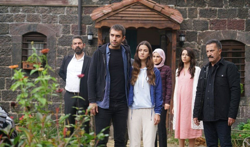 Engin Altan Düzyatan'ın rol arkadaşı şaşırttı TRT'nin Barbaros dizisine olay transfer! - Resim: 3