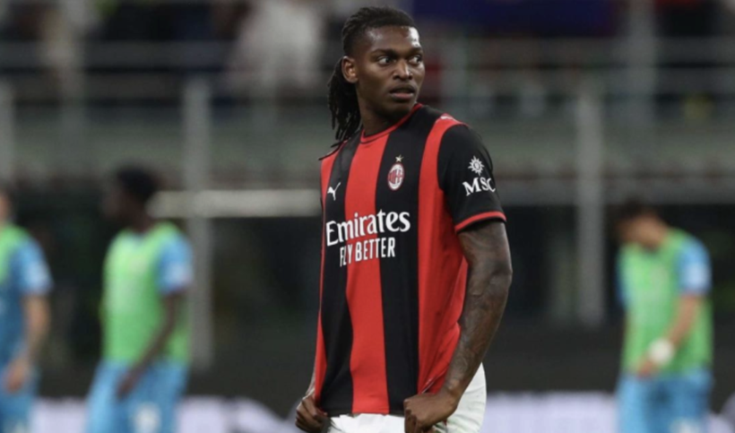 Rafael Leao'dan şaşkınlık yaratan talep! Galatasaray yönetiminden bakın ne istedi - Resim: 1