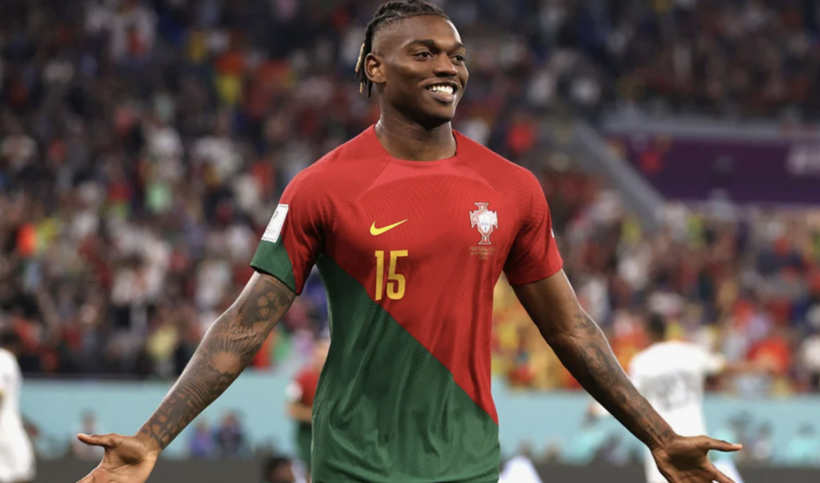 Rafael Leao'dan şaşkınlık yaratan talep! Galatasaray yönetiminden bakın ne istedi - Resim: 7