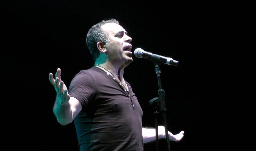 Haluk Levent'e bakın takipçisinin isteğini kırmadı ve... - Resim: 1