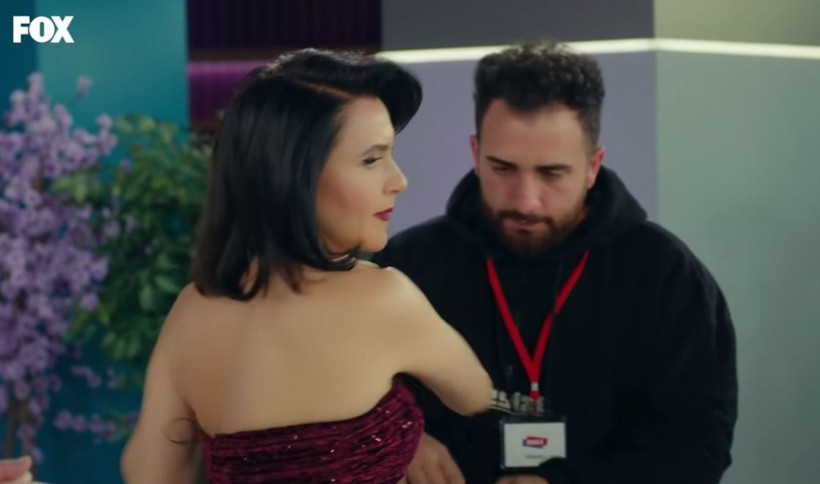 FOX TV Yasak Elma son bölümde Ender'in tokat sahnesi Muharrem Sarıkaya'ya olay gönderme - Resim: 4