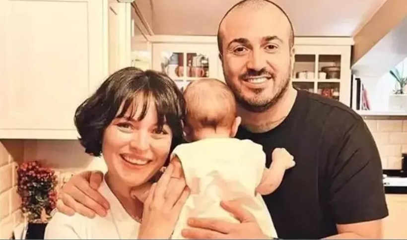 Ezgi Mola ve eşi Mustafa Aksakallı gizlice boşandı! Mustafa Aksakallı kimdir? - Resim: 1