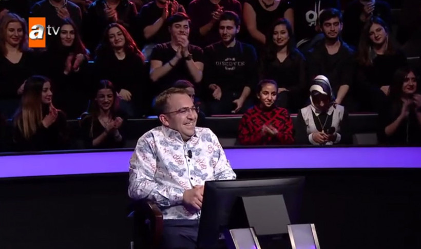  Kim Milyoner Olmak İster'e Gaziantepli Okocha Mehmet Akar damgası! - Resim: 3