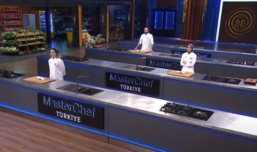 Hem kaşık aldı hem rekor kırdı! MasterChef'te ilk 4'e kalan 3. isim belli oldu - Resim: 2