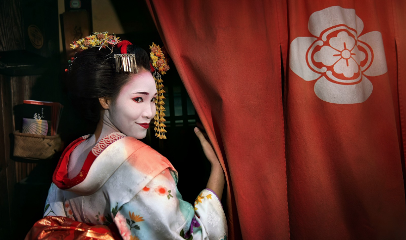 Gelenek değil işkence genç kızların memelerini ütüleyip...  - Resim: 1