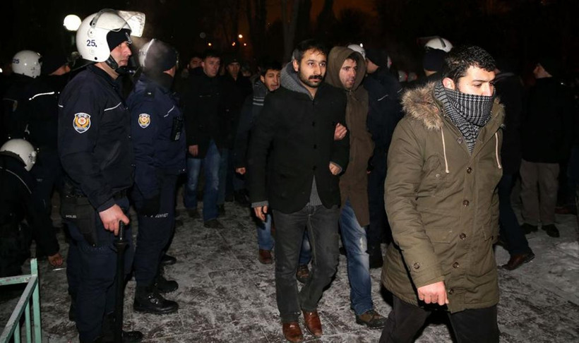 Atatürk Üniversitesi'nde gerginlik - Resim: 4