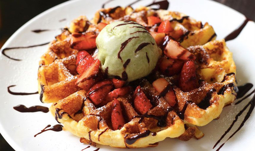 Hem yaparken hem yerken eğleneceğiniz waffle tarifi! - Resim: 1