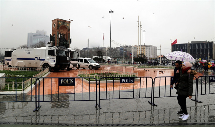 Taksim'de neler oluyor? Giriş ve çıkışları kapatıldı... - Resim: 2