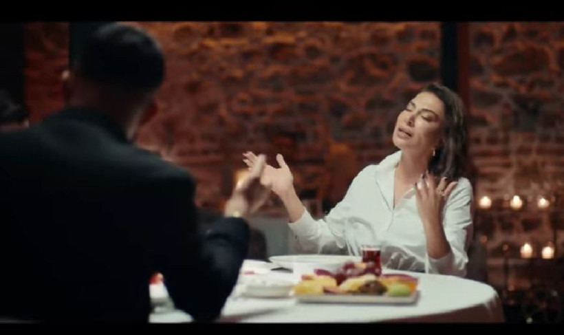 Ebru Yaşar diz kapağını kırdı hastaneye kaldırıldı ameliyata alındı! İşte son durumu - Resim: 1