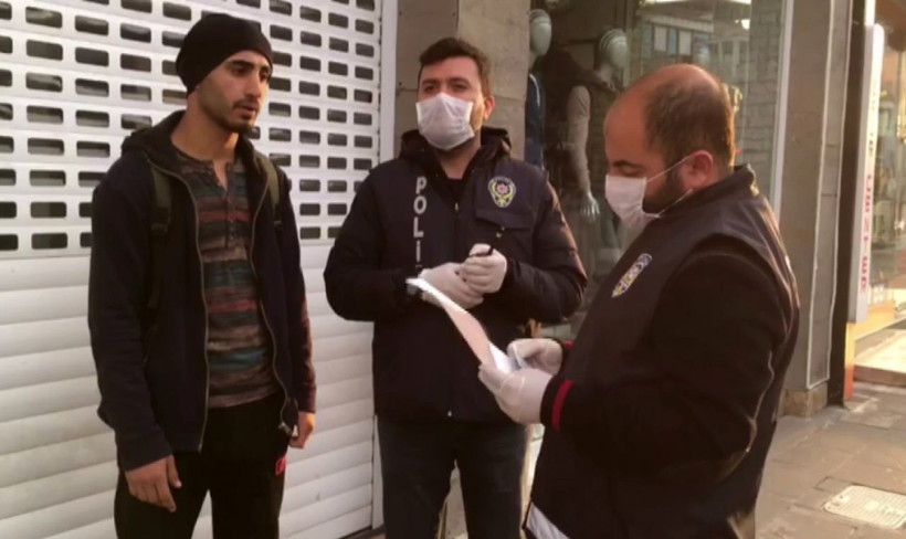 Sokağa çıkanın gözünün yaşına bakılmadı! O genç kız 3 bin lira ceza yedi - Resim: 2