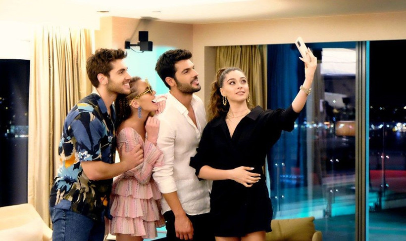 Star TV'ın bomba dizisi Sol Yanım'ı Ceren Baysel'i konuştu: Dengesizliğin en güzel şekilde dengelenmiş hali - Resim: 4