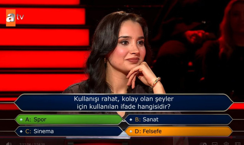 Kim Milyoner Olmak İster'de 3. soruda elenen Edanur Oktay Kaynarca'yı şoke etti - Resim: 4