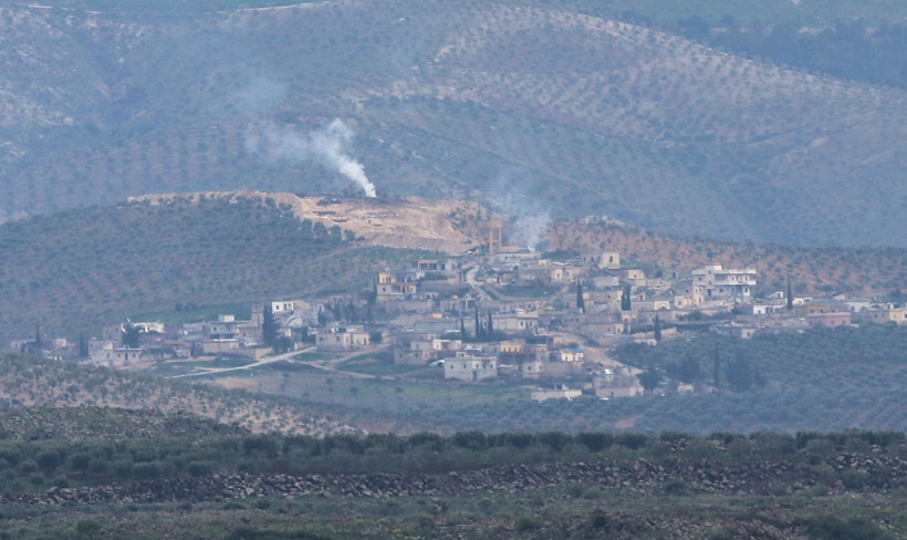 Afrin'de terör mevzileri bombalanıyor - Resim: 5
