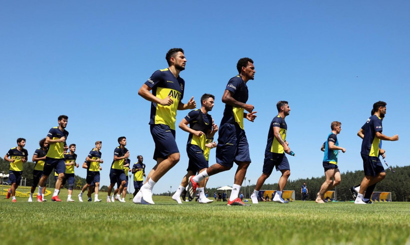 Fenerbahçe'nin yeni transferleri sahaya indi - Resim: 4