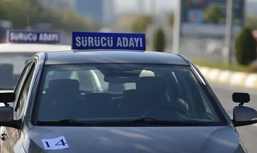 Ehliyet kuralları sil baştan değişti! 3 kez bu hatayı yapan yandı - Resim: 2