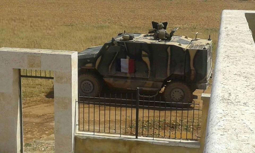 Menbiç'te skandal görüntü! Fransız ve ABD'li askerler yan yana devriyede - Resim: 2