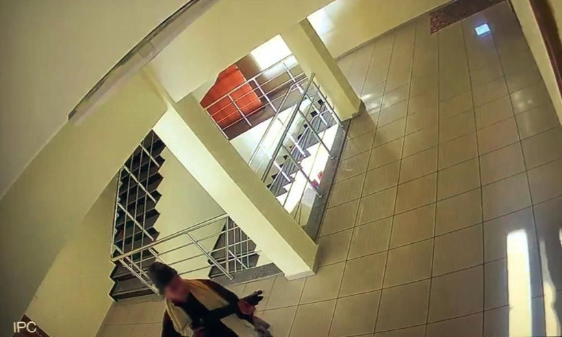 Binaya patlayıcı koymuştu! O kadının yeni görüntüleri ortaya çıktı: Bakın daha önce neler yapmış neler! - Resim: 2