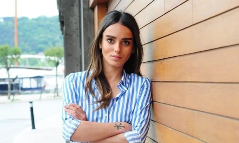 Bestemsu Özdemir evleniyor! Sevgilisi Ersin Görkem'in mesleği bakın neymiş... - Resim: 4