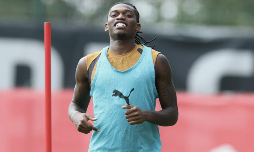Rafael Leao'dan şaşkınlık yaratan talep! Galatasaray yönetiminden bakın ne istedi - Resim: 2