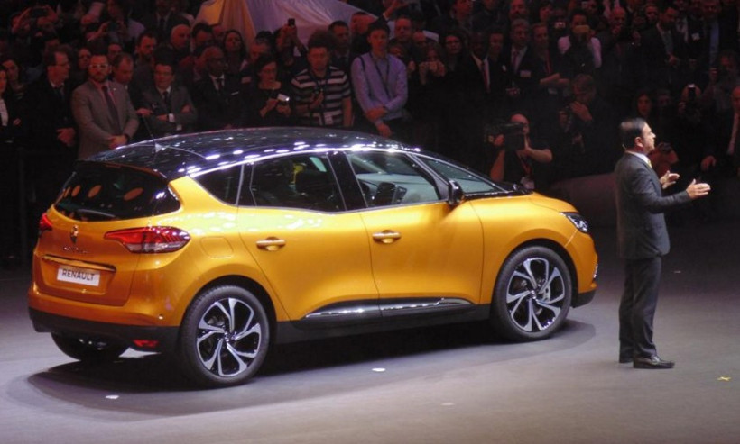 Renault Cenevre'yi salladı! İki dünya prömiyeri yapılıyor - Resim: 4