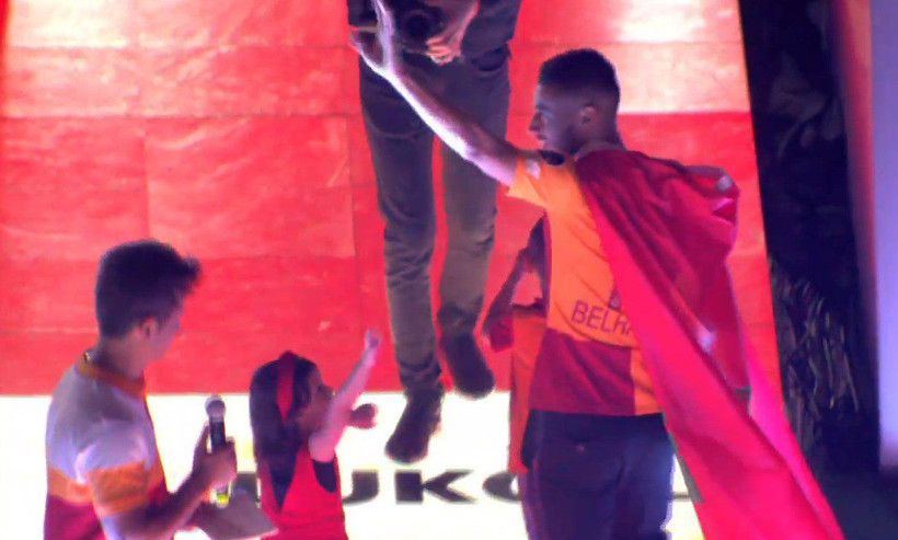 Galatasaray kupasına kavuştu! 22. şampiyonluğun inanılmaz coşkusu - Resim: 4