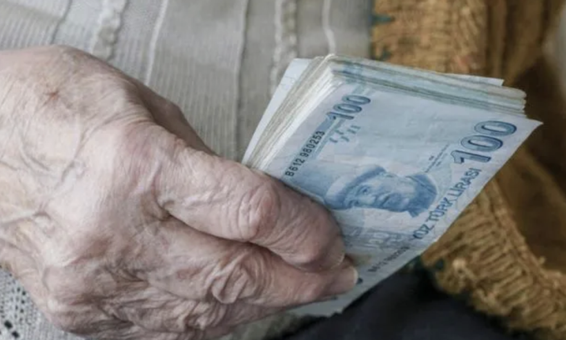 Emekli ve memura zam geliyor! Oran verildi 3 düzenleme yapılacak - Resim: 1