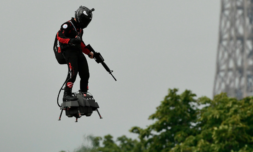 Uçan kaykayıyla Manş Denizi'ni geçecek! Cihazı orduya satmayı hedefliyor - Resim: 2