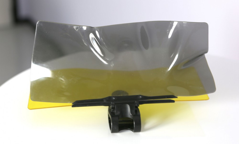 Day and Night Visor dolandırıcılığı paketi açan şaşıp kalıyor - Resim: 4