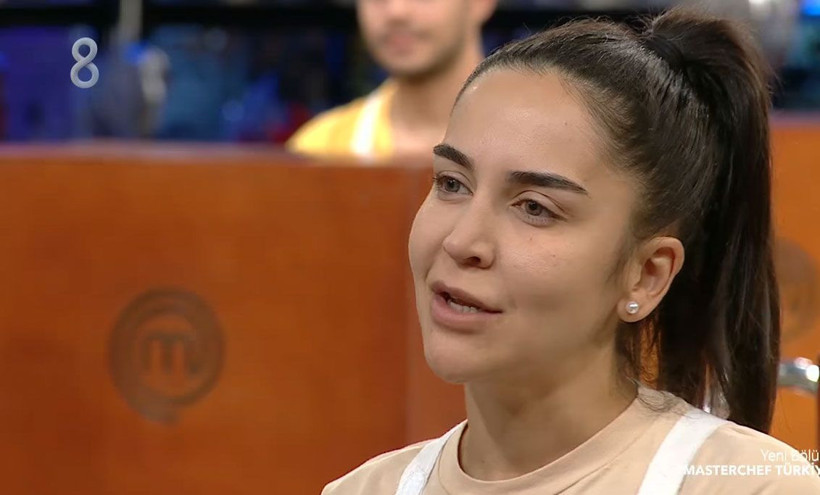 Masterchef Duygu'yu nişanlısı aldattı! Duygu Acarsoy'un ilk eşi kimdir sabıkalı çıktı - Resim: 2