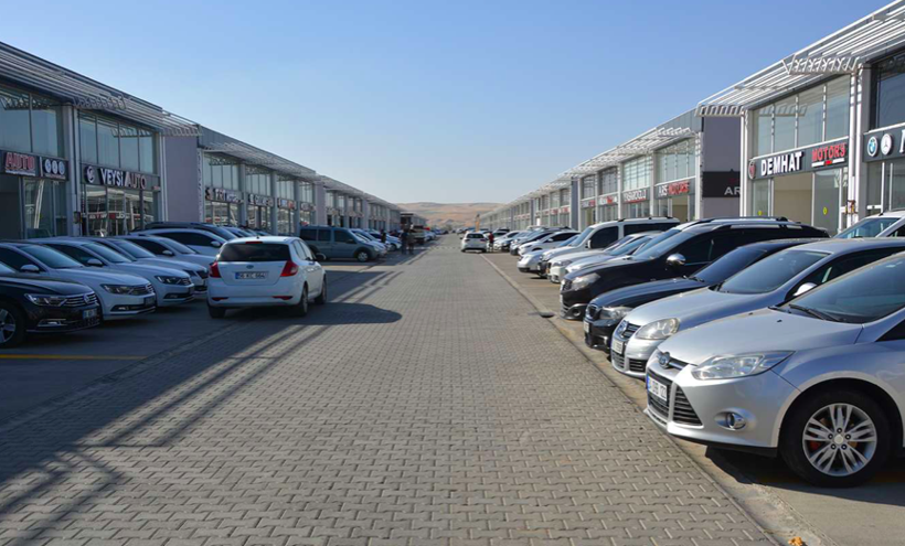 İkinci el otomobil fiyatları 1 ay sonra yüzde 50 düşecek! Uzman isim araba alacaklara 'acele etmeyin' dedi - Resim: 1