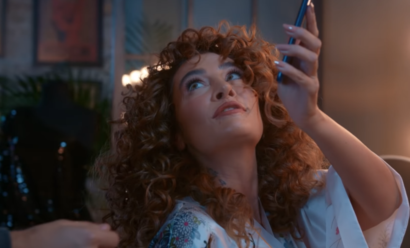 Sıla milyon liraları cebine koydu son reklam filminden rekor ücret kazandı - Resim: 3