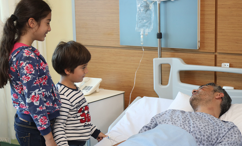 Kadın dizisinden ayrılan Caner Cindoruk'a rol arkadaşı Özge Özpirinçci'den veda - Resim: 4