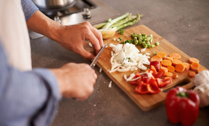 İşte sıkışık zamanlarda hayat kurtaran pratik ve lezzetli yemek tarifleri - Resim: 2