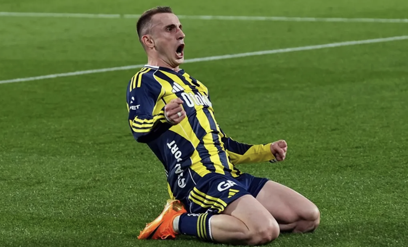 Fenerbahçe karşılaşmasında kötü son! Ünlü futbolcu stattan bakın nasıl ayrıldı... - Resim: 3