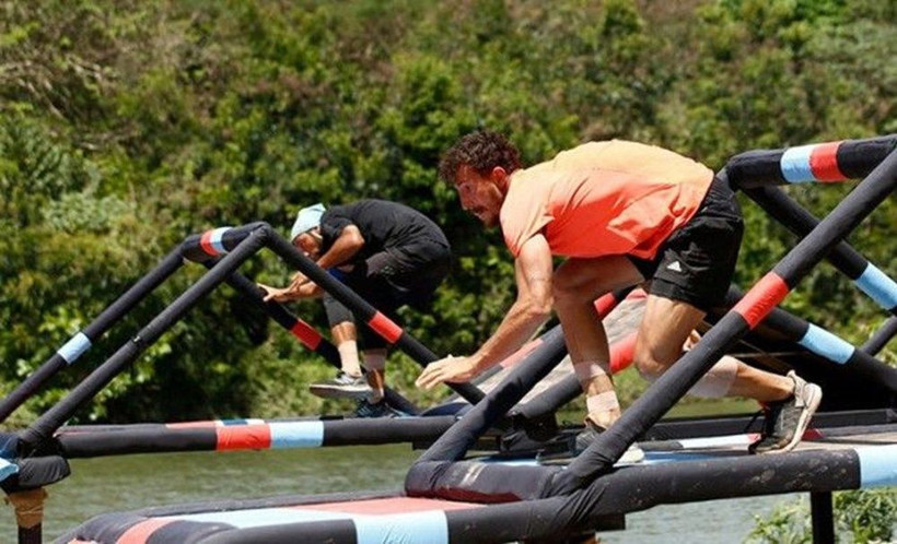 Survivor'da eleme adayı o isim oldu dokunulmazlık oyununda kıyasıya mücadele - Resim: 4