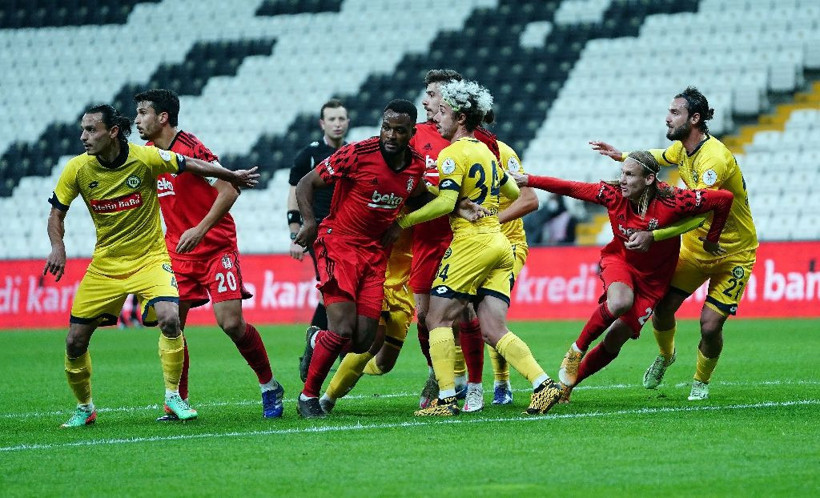 Tarsus İdman Yurdu'nu geçen Beşiktaş kupada yoluna devam ediyor - Resim: 1