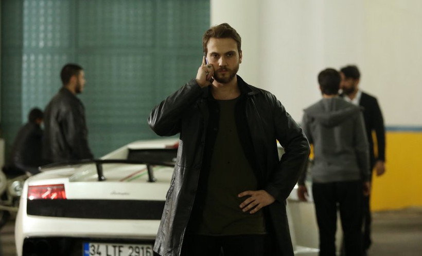 Çukur'a öyle biri transfer oldu ki! O Gizemli karakter ortaya çıktı - Resim: 4